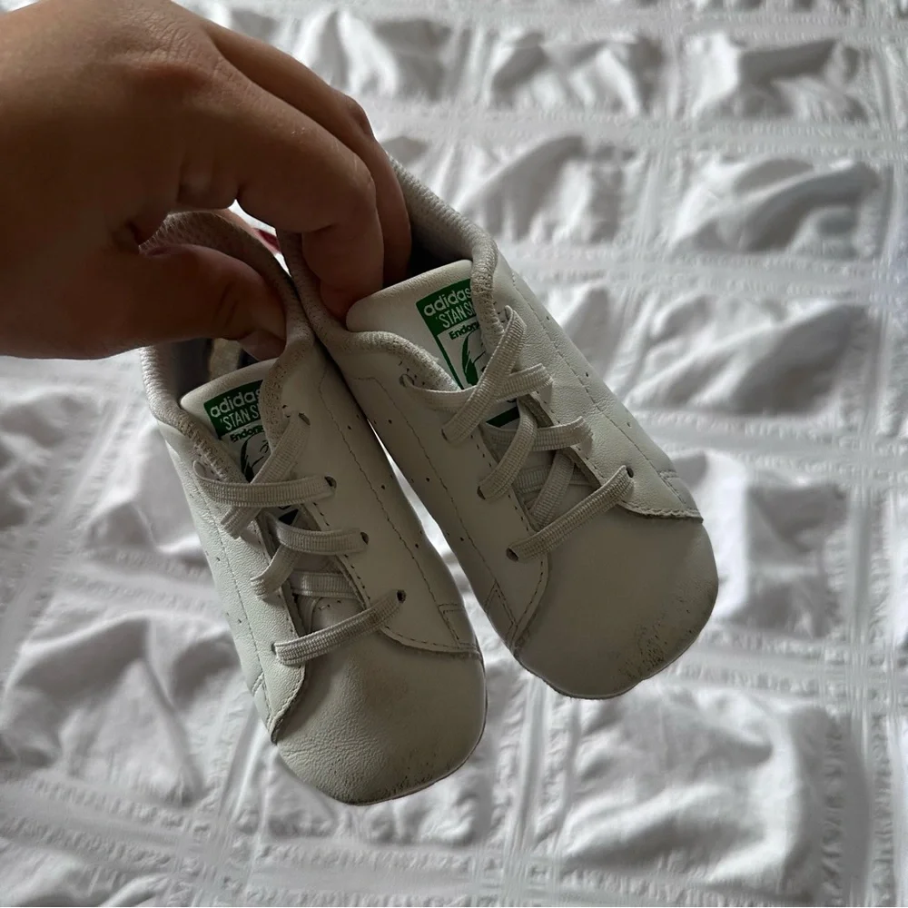 adidas Kids White Sneakers with Green Heel Tab